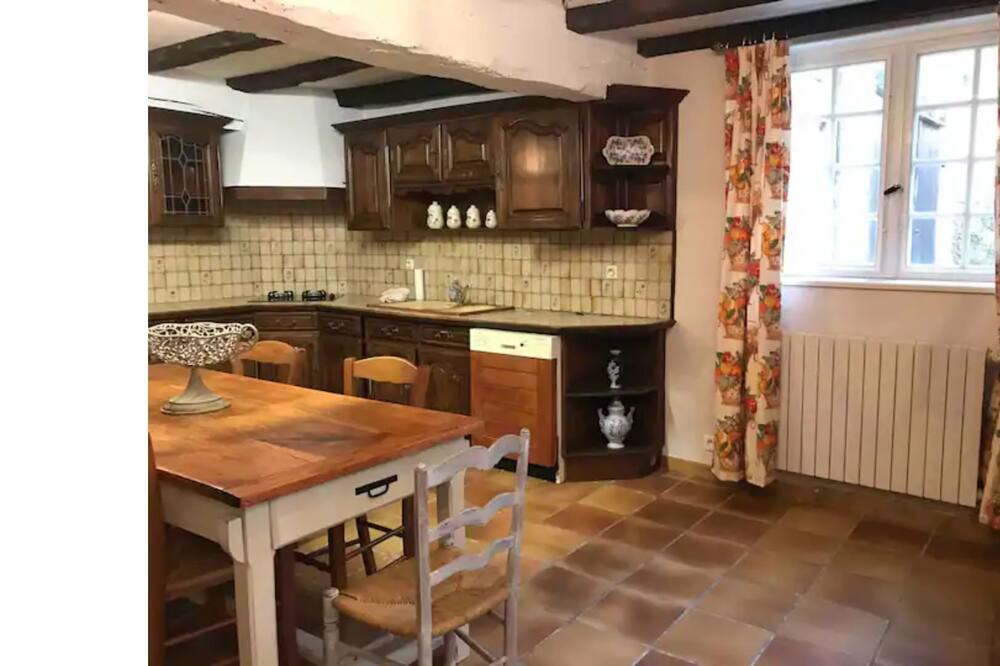 Photo of Kitchen in Gensac