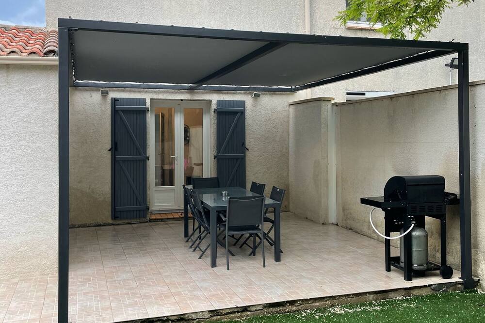 Photo of Patio Balcony in Sommieres