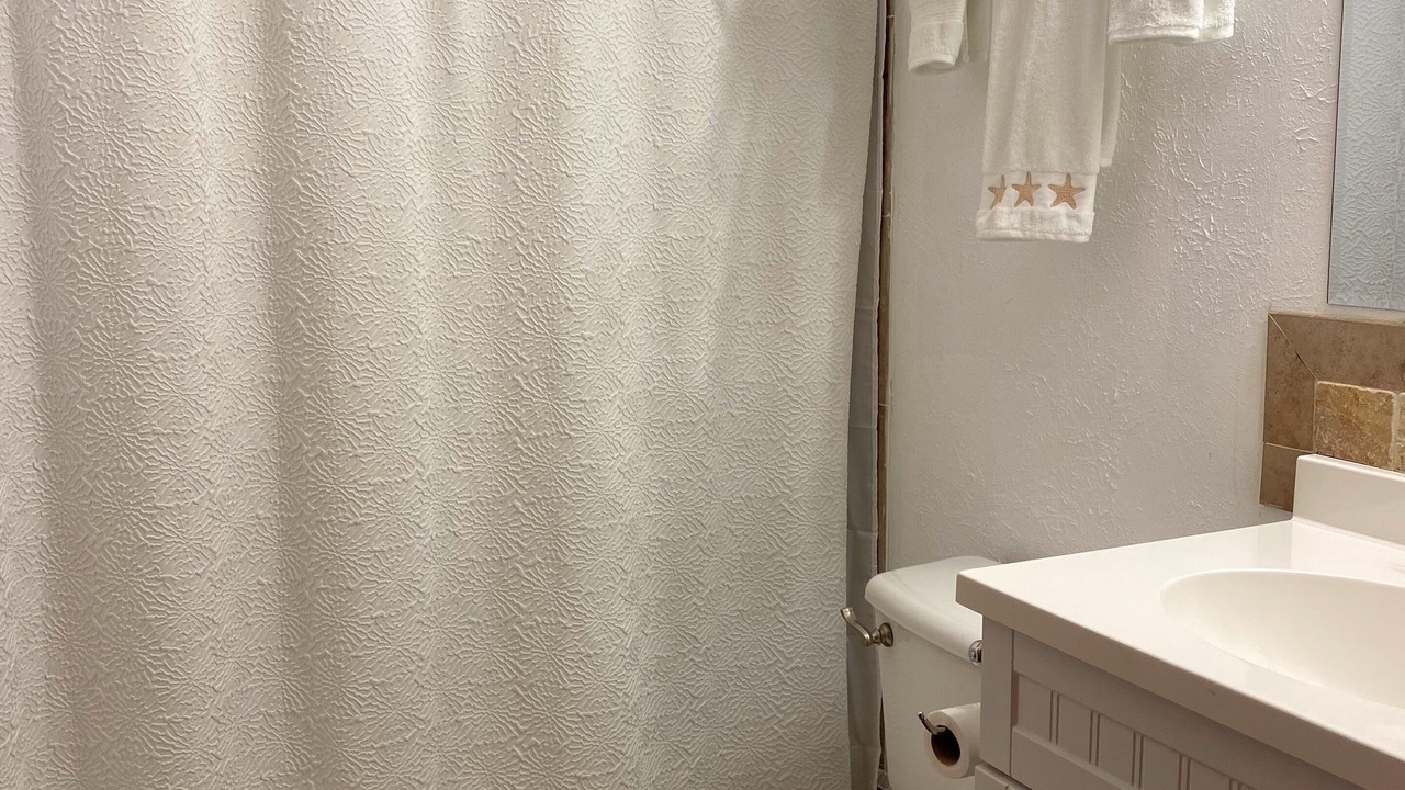 Photo of Bathroom in Kleberg County