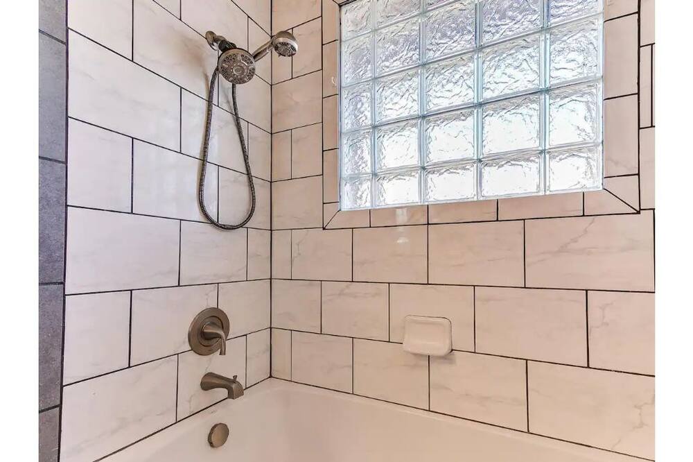 Photo of Bathroom in Broken Arrow