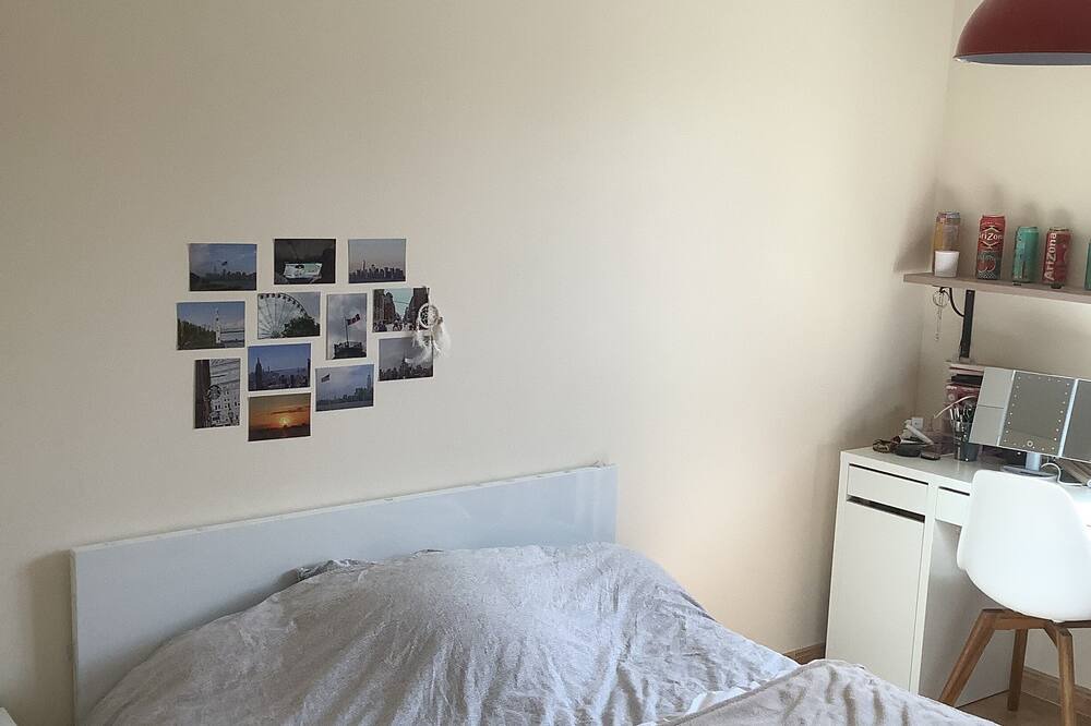 Photo of Bedroom in Saint-Paulet-de-Caisson