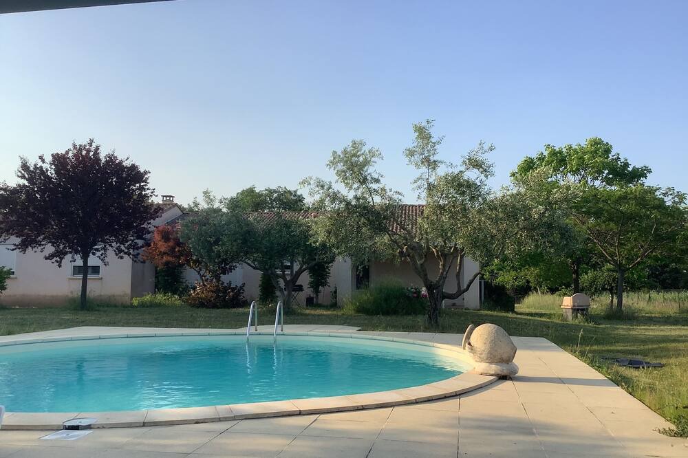Photo of Outdoor in Saint-Paulet-de-Caisson