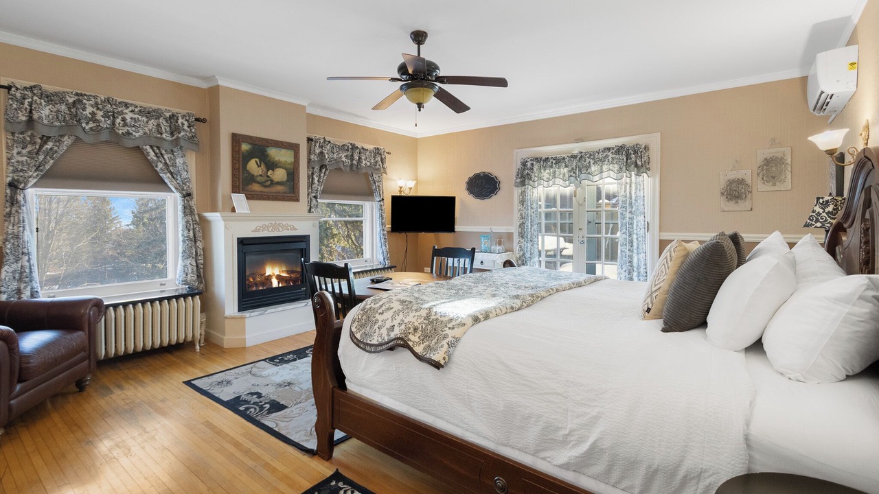 Photo of Bedroom in Congdon Park
