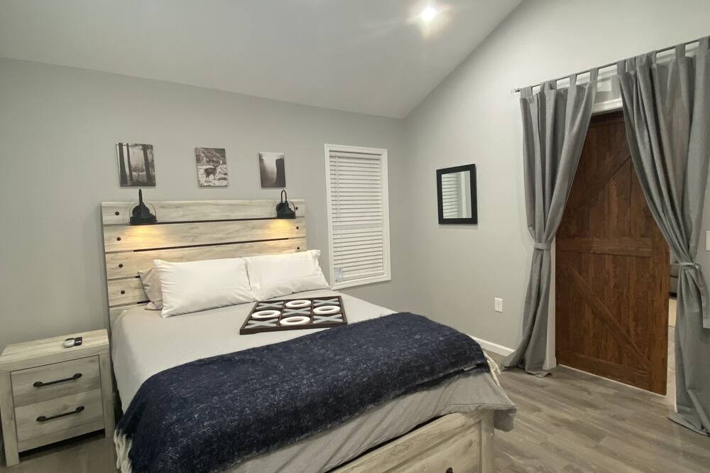Photo of Bedroom in Dingmans Ferry