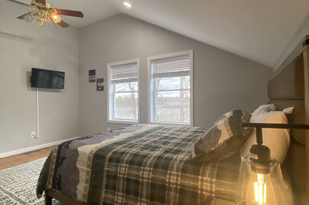 Photo of Bedroom in Dingmans Ferry
