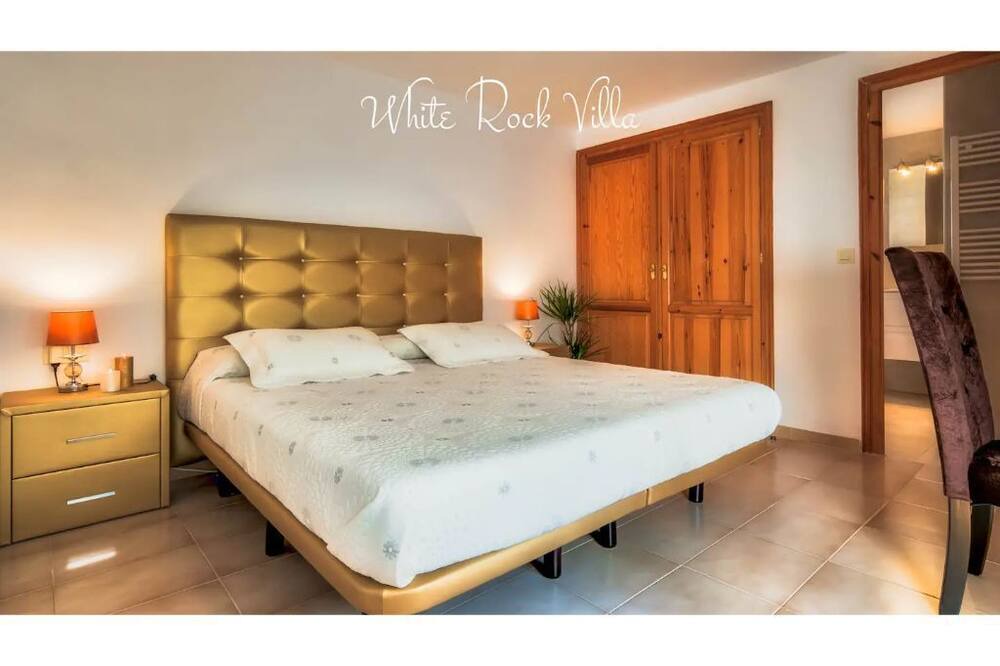 Photo of Bedroom in Colera