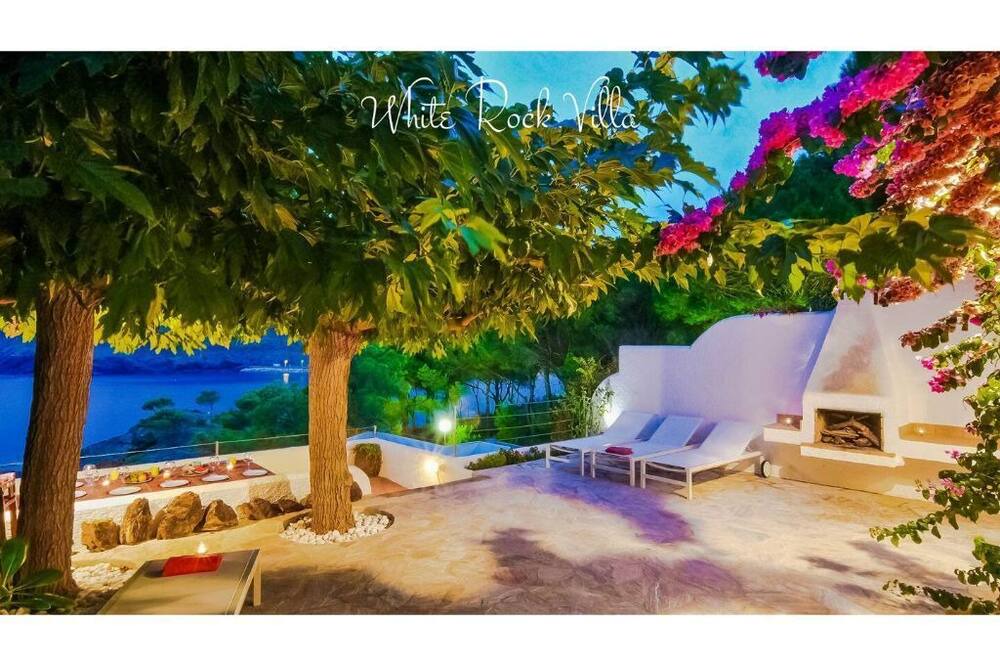 Photo of Patio Balcony in Colera