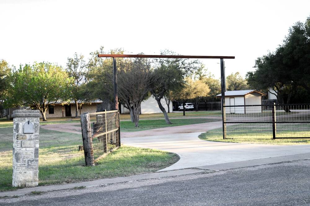 Photo of Others in Burnet