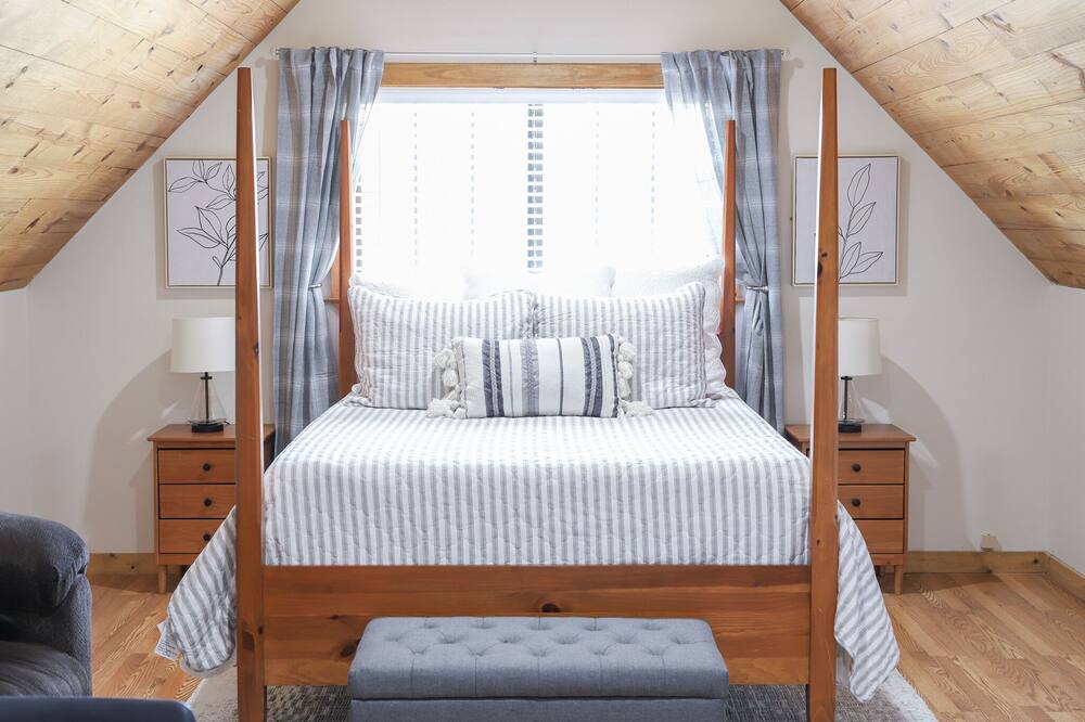 Photo of Bedroom in Burnet
