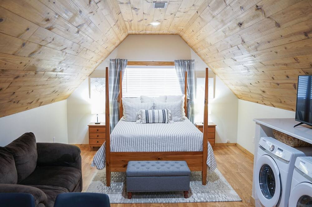 Photo of Bedroom in Burnet
