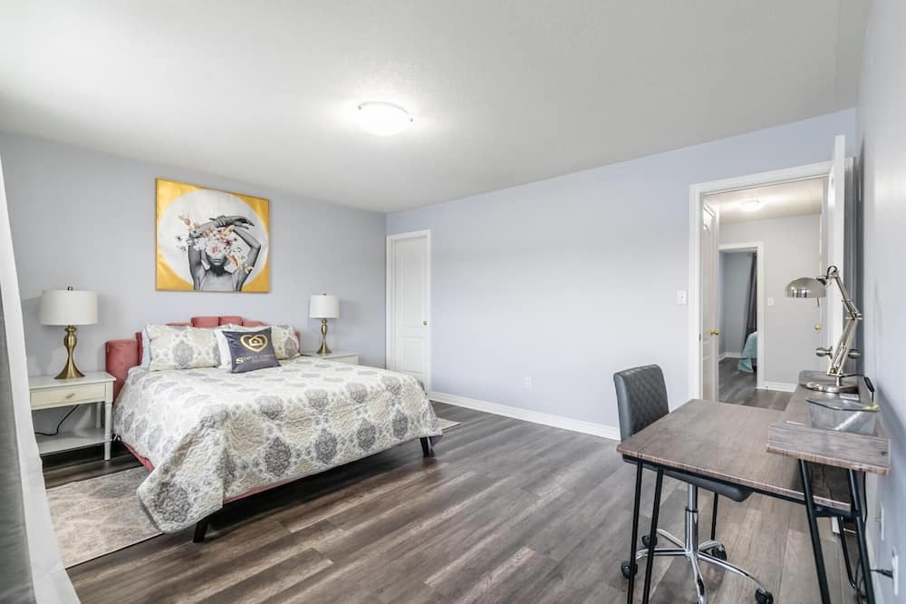 Photo of Bedroom in Stoney Creek