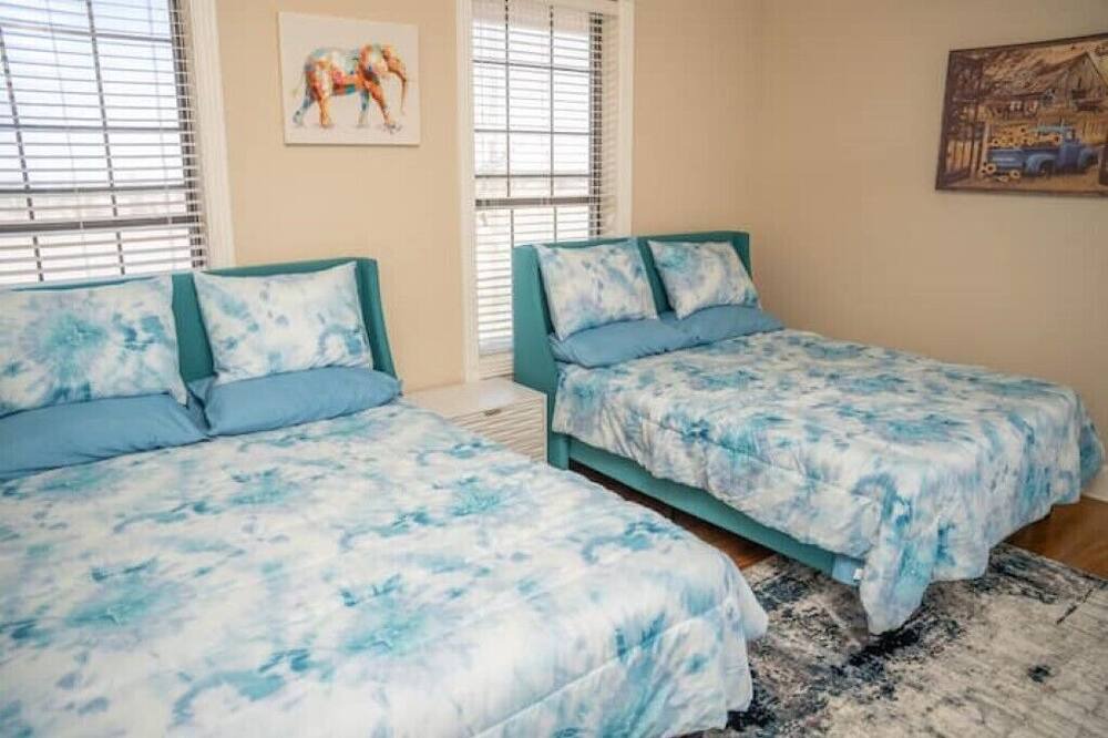 Photo of Bedroom in Era