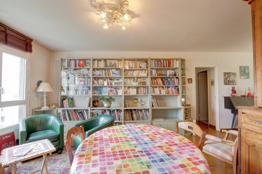 Photo of Others in Bagnolet