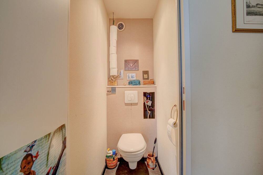 Photo of Bathroom in Bagnolet