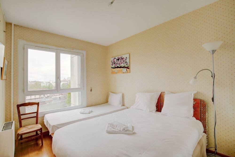 Photo of Bedroom in Bagnolet