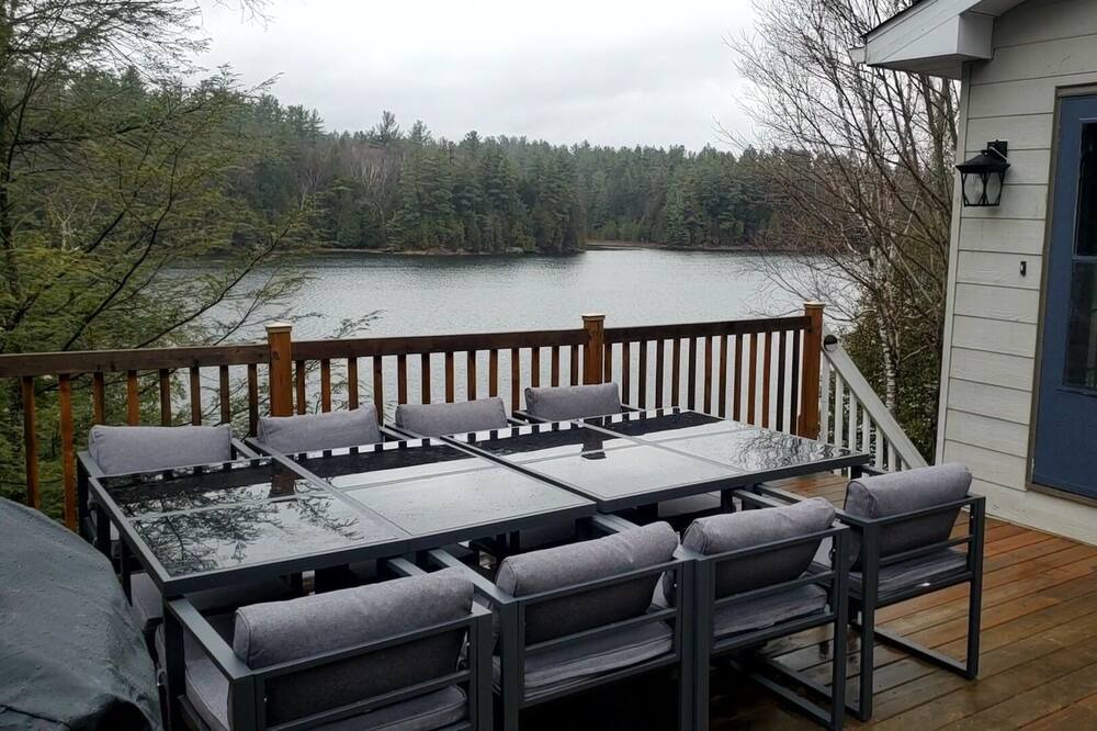 Photo of Patio Balcony in North Frontenac