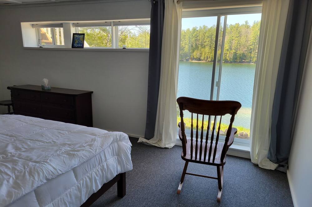 Photo of Bedroom in North Frontenac
