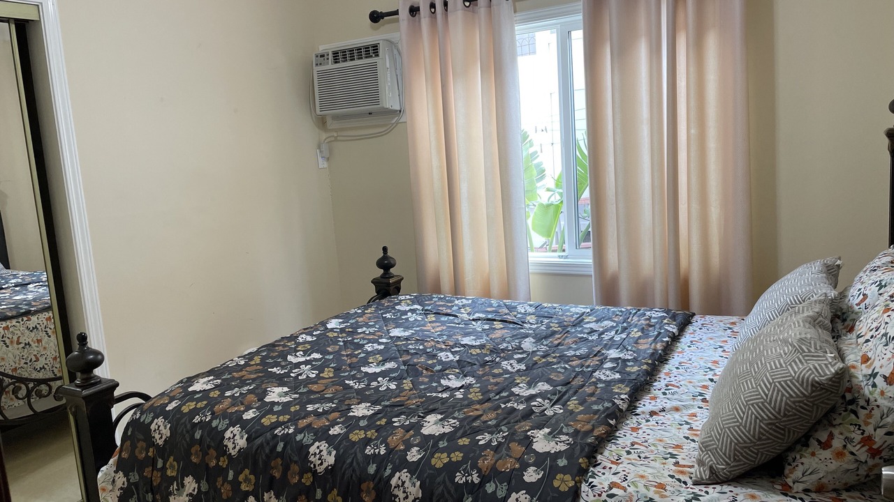 Photo of Others in Diamond Head - Kapahulu - St. Louis