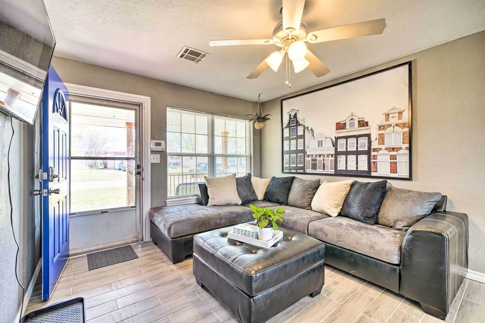 Photo of Bedroom in Moore