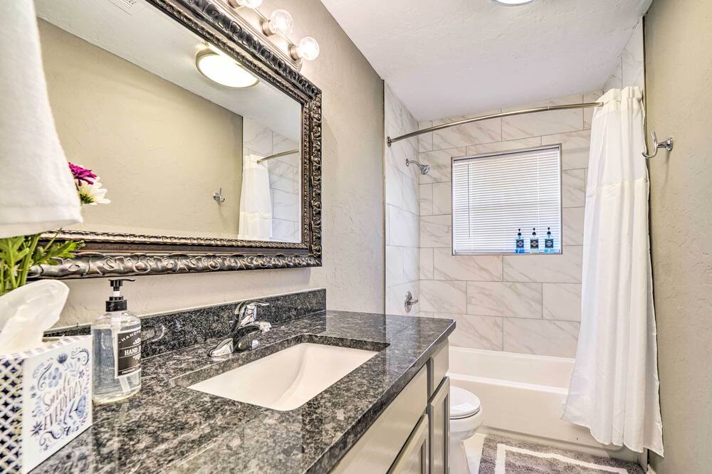 Photo of Bathroom in Moore