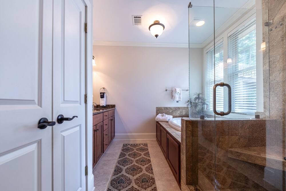 Photo of Others in Greensboro