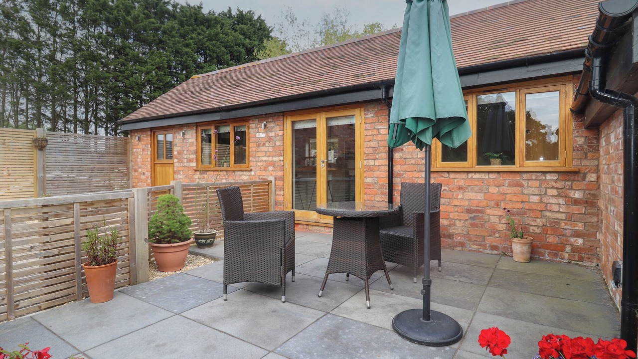 Photo of Outdoor in Defford