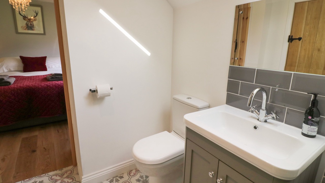 Photo of Bathroom in Defford