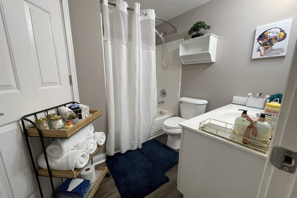 Photo of Bathroom in Prospect