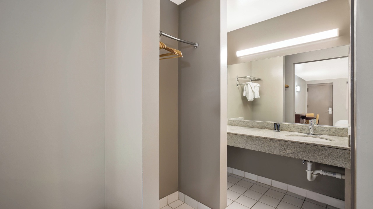 Photo of Bathroom in Edison