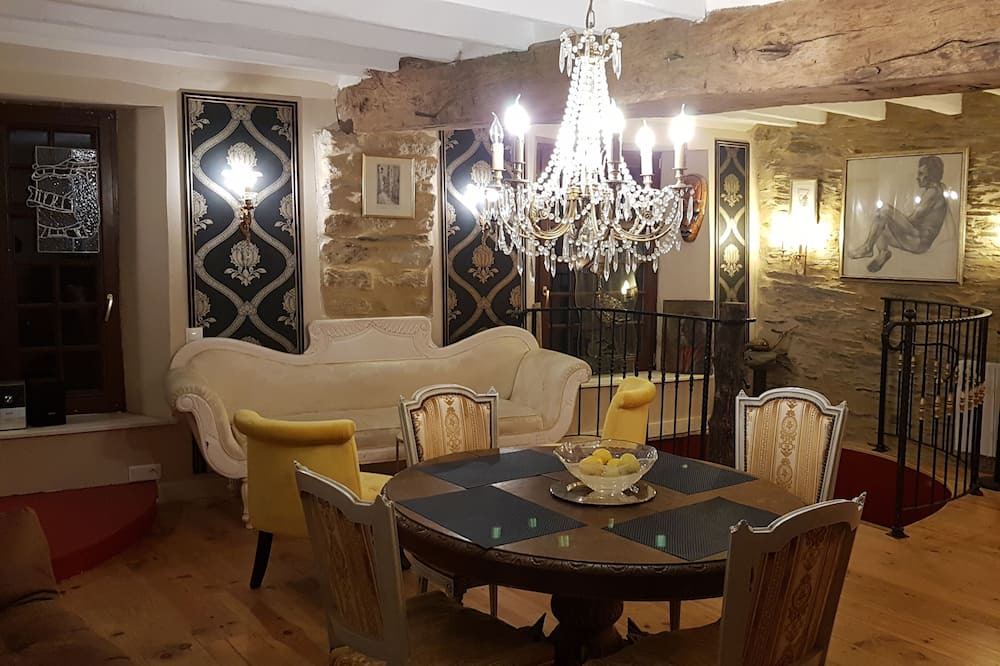Photo of Livingroom in Ploermel