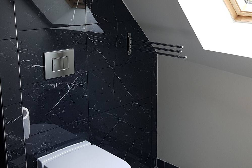 Photo of Bathroom in Ploermel
