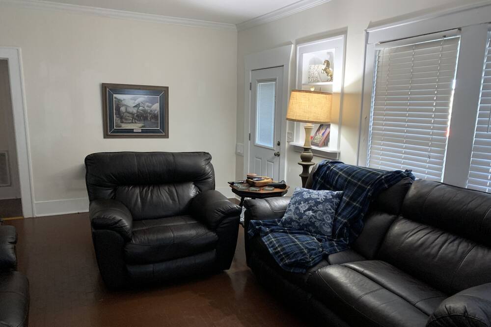 Photo of Livingroom in Batesville