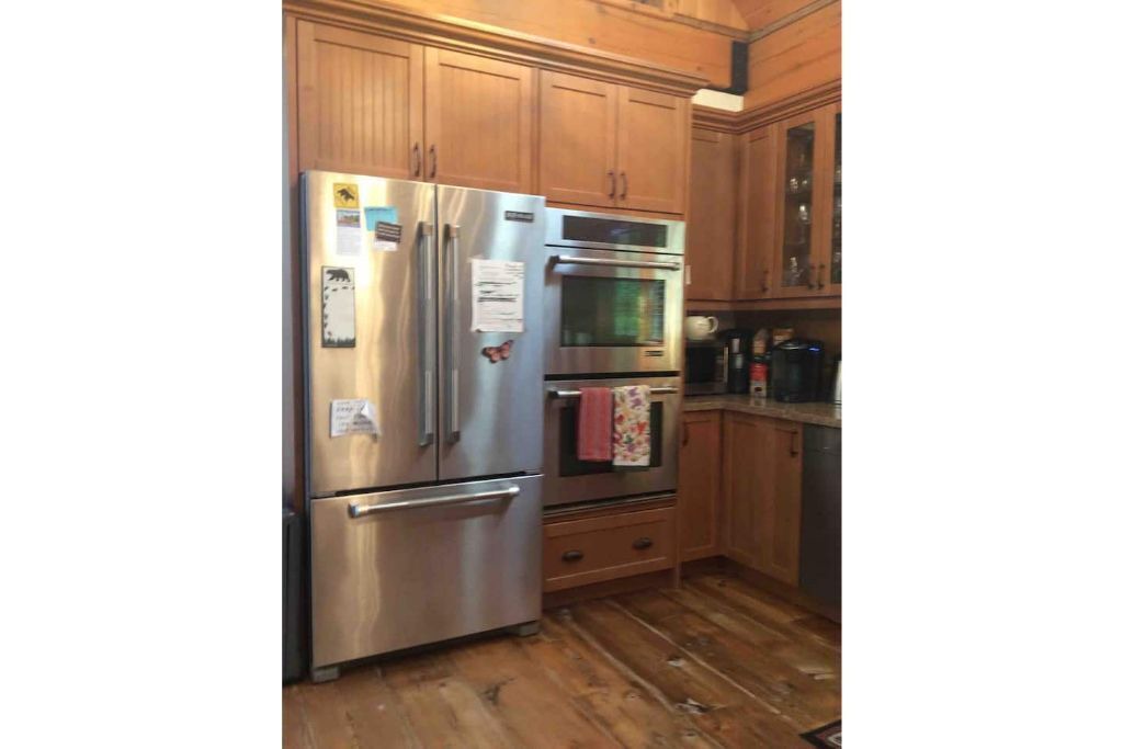 Photo of Kitchen in Dysart et al