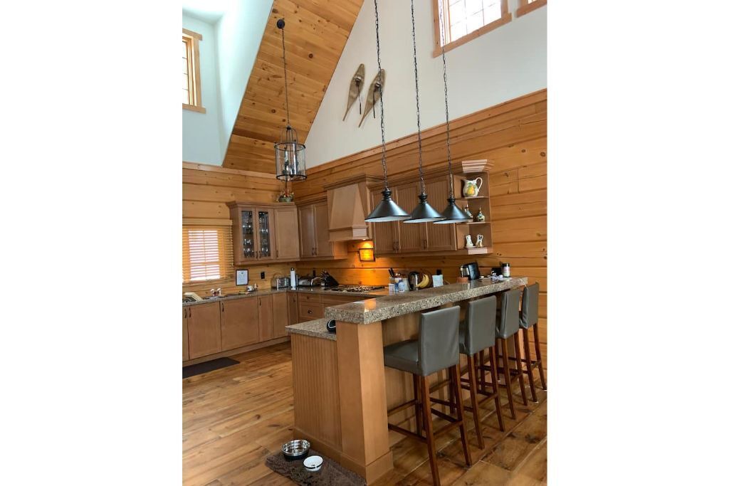 Photo of Kitchen in Dysart et al
