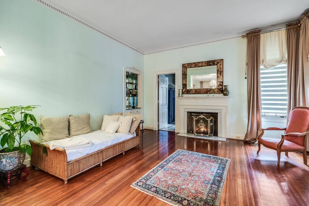 Photo of Bedroom in New Iberia