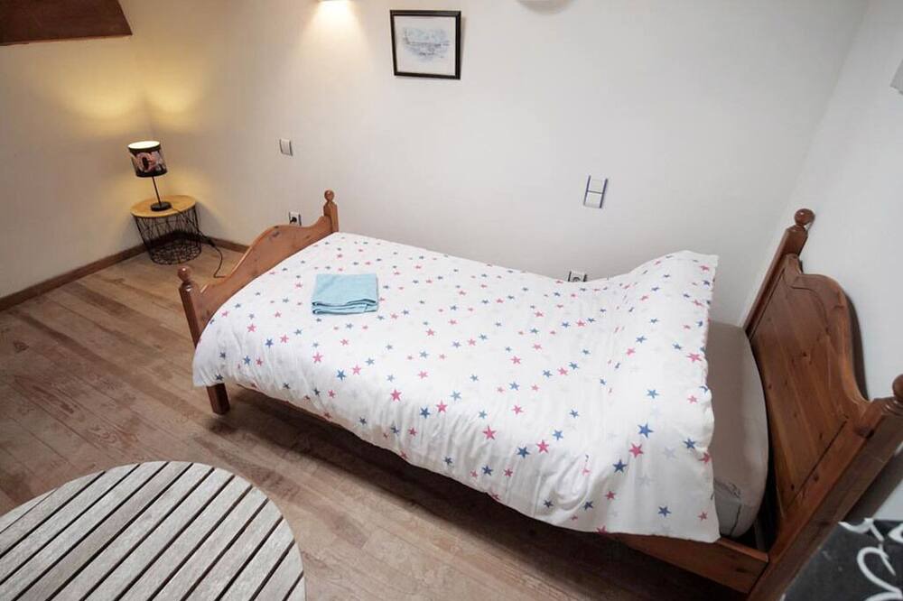 Photo of Bedroom in Lagrasse