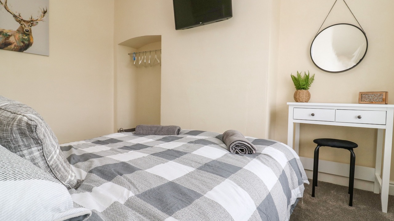 Photo of Others in Arnold