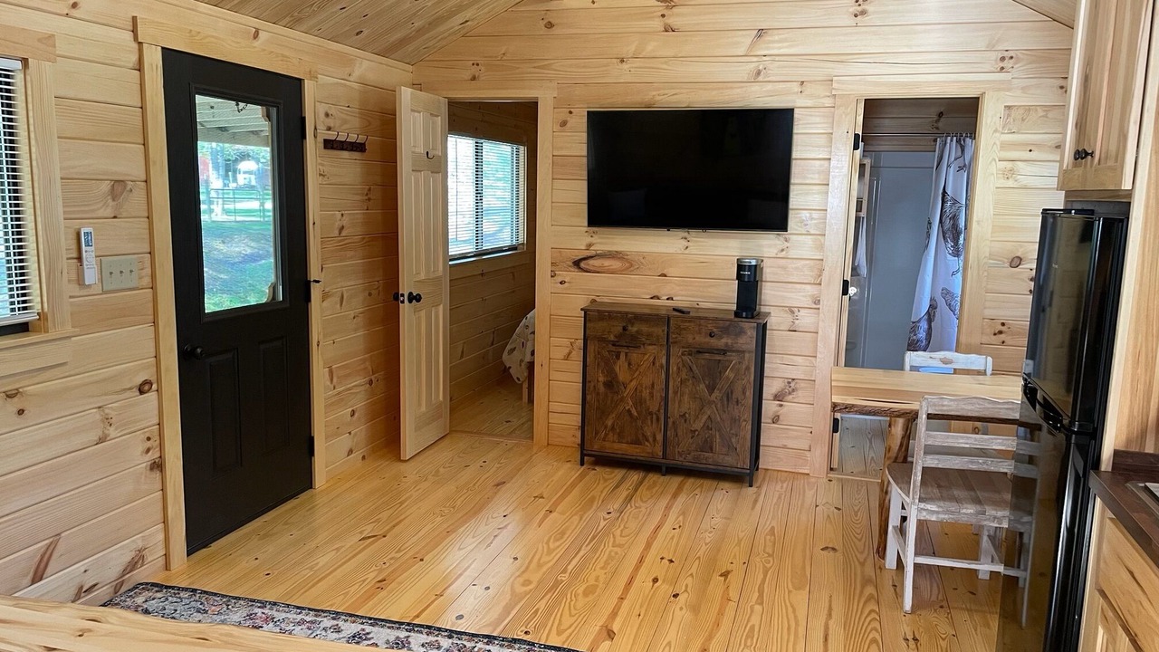 Photo of Livingroom in Murphy