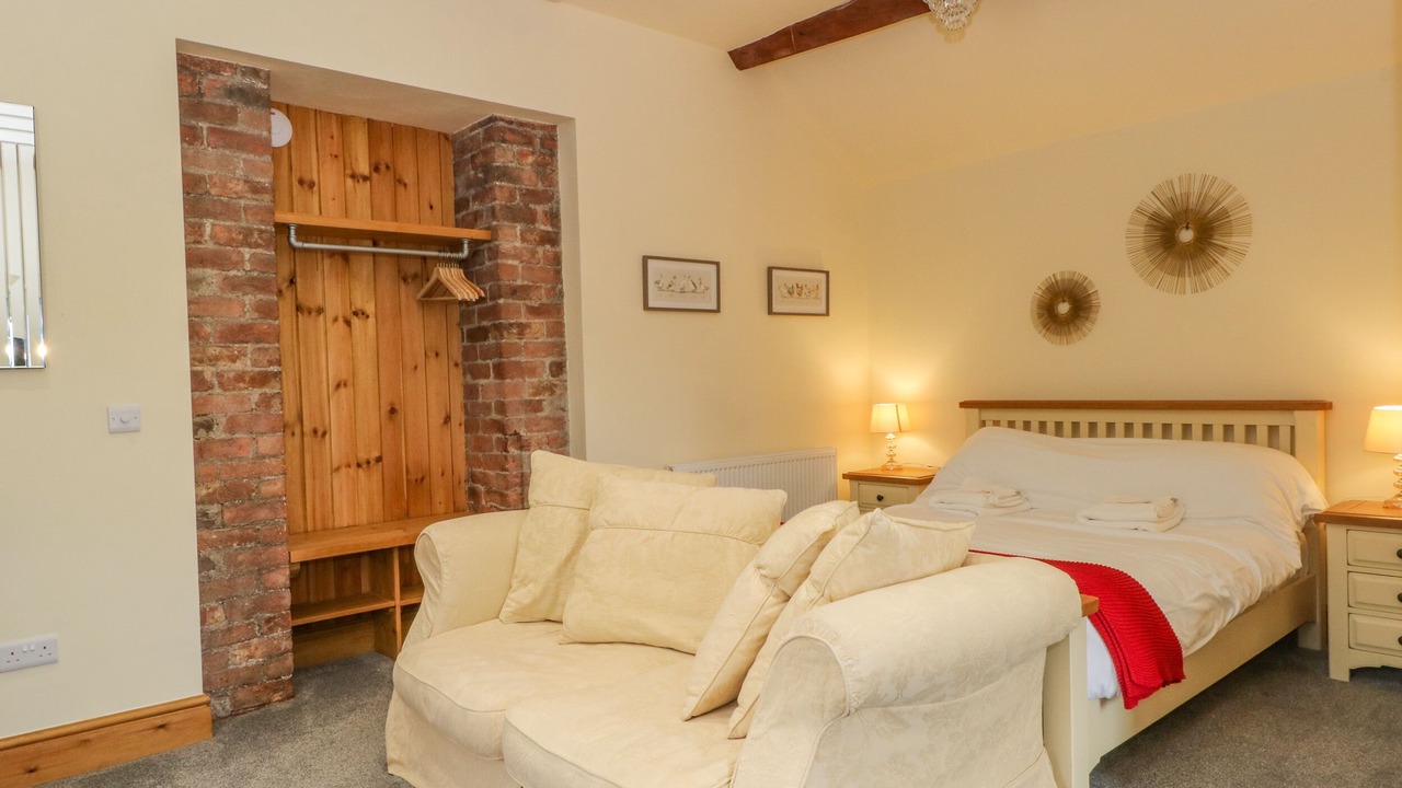 Photo of Others in Allgreave