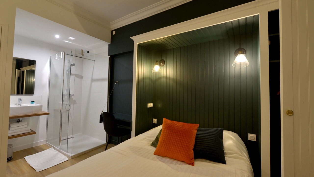 Photo of Bedroom in Cherbourg-en-Cotentin