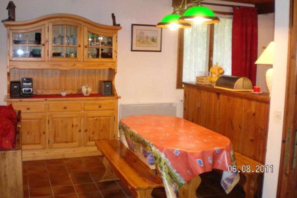 Photo of Kitchen in Esteng