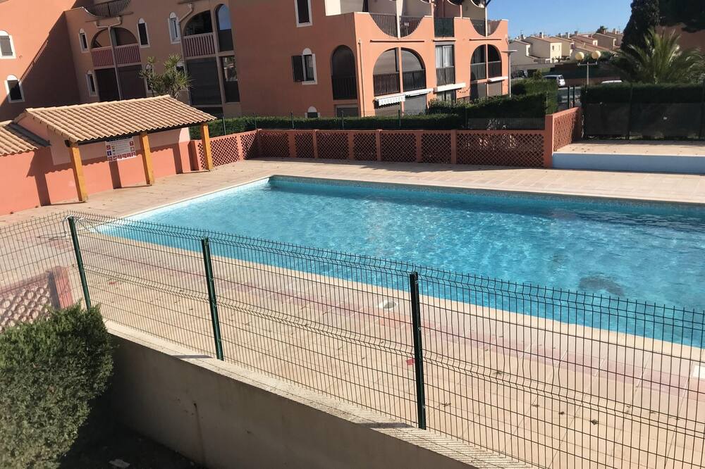 Photo of Outdoor in Les Arenes
