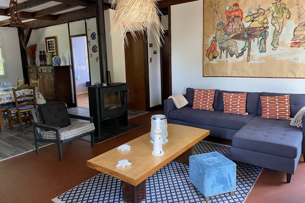 Photo of Livingroom in Gastes