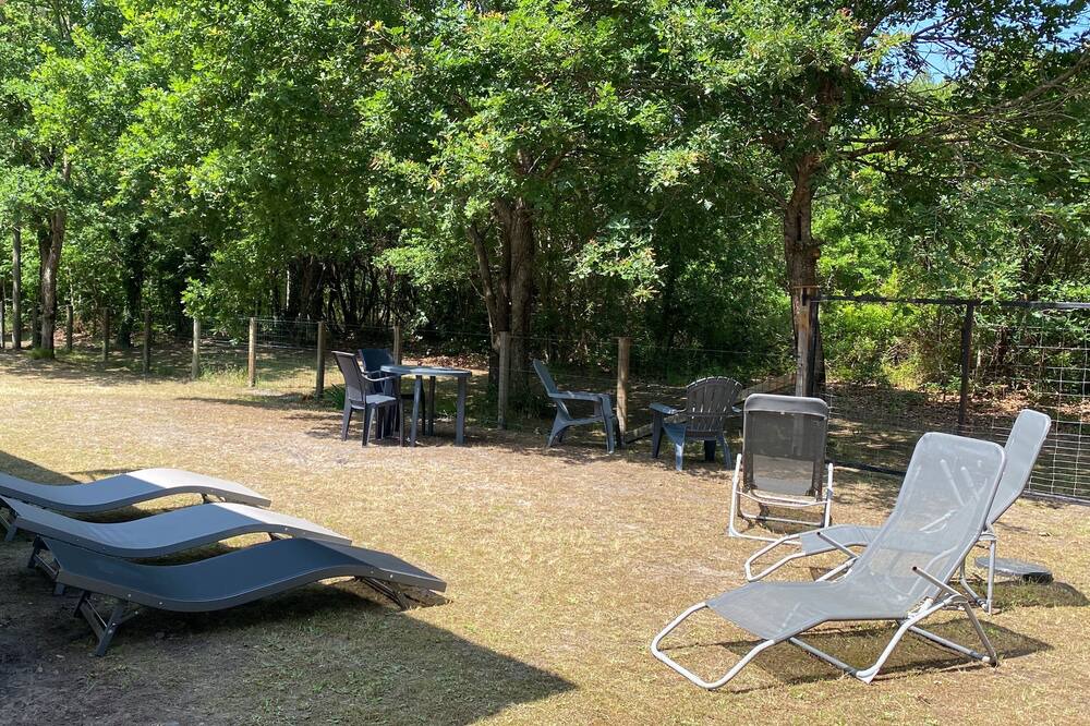 Photo of Outdoor in Gastes