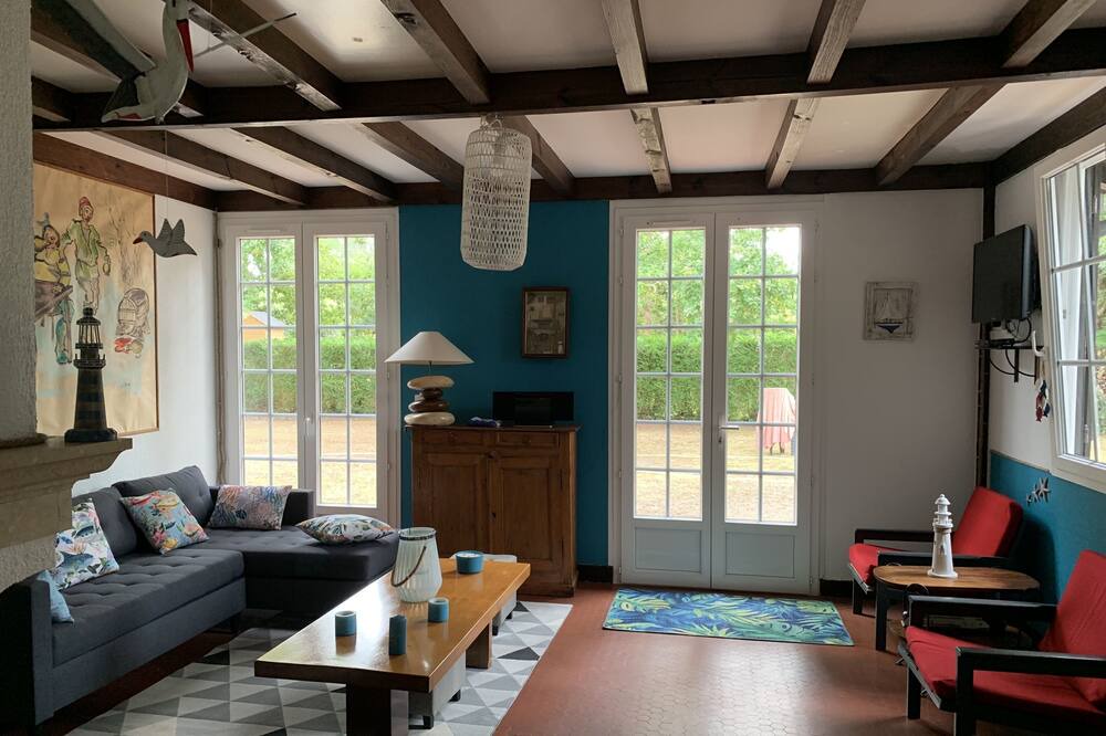 Photo of Livingroom in Gastes