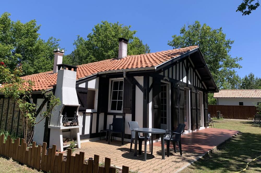 Photo of Outdoor in Gastes