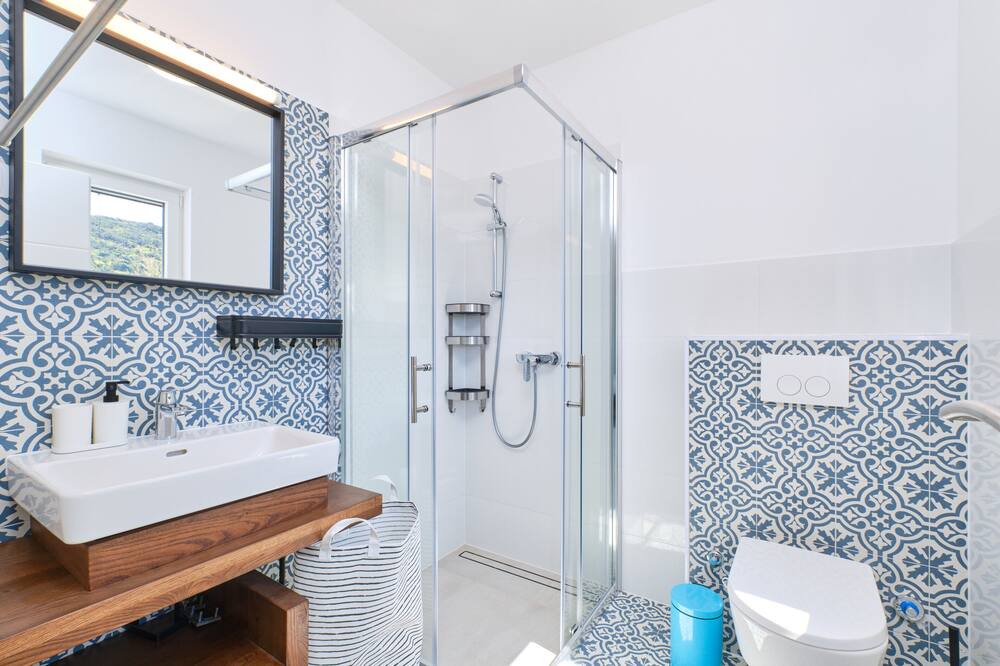Photo of Bathroom in Miholascica