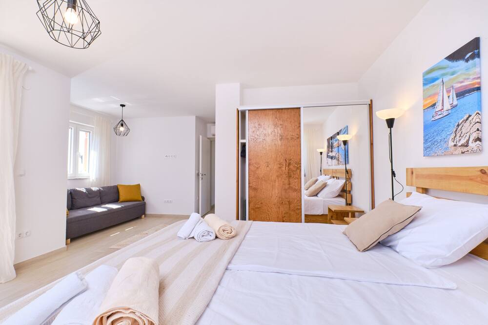 Photo of Bedroom in Miholascica