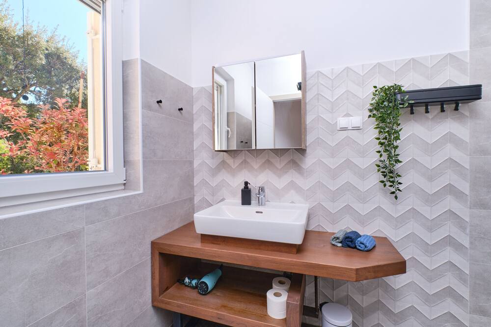 Photo of Bathroom in Miholascica