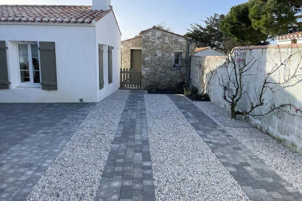 Photo of Outdoor in L'Epine